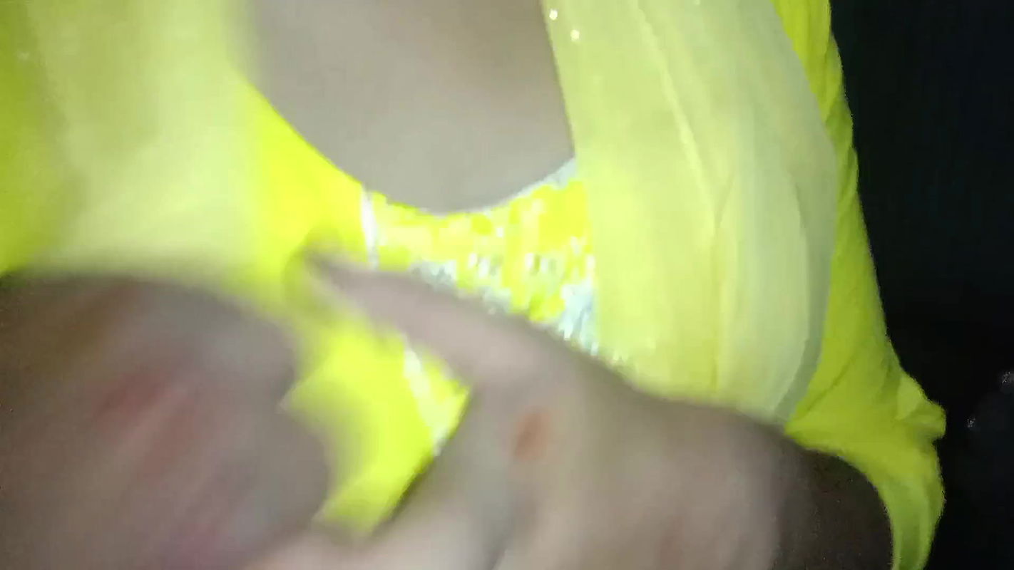 I fucked my girlfriend in the bathroom