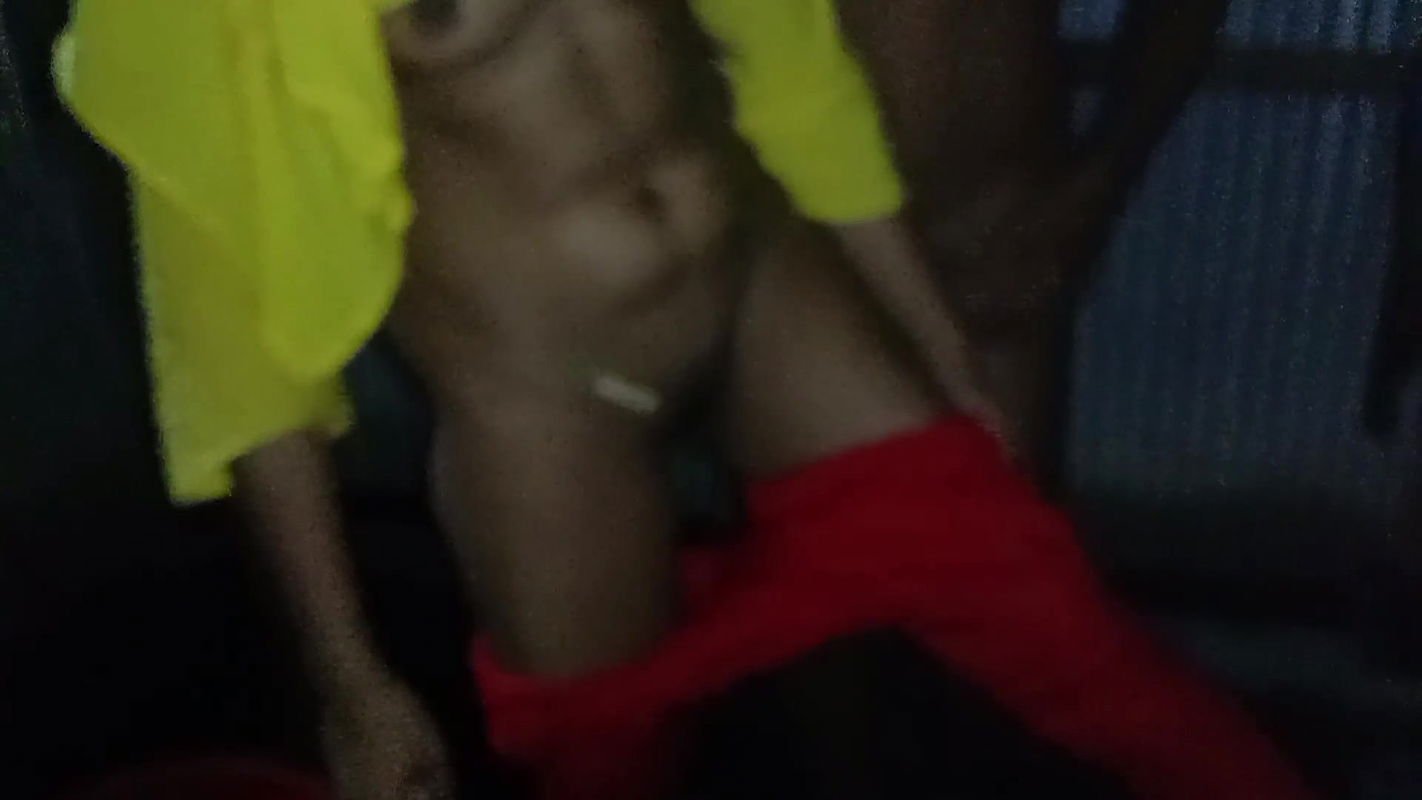 I fucked my girlfriend in the bathroom