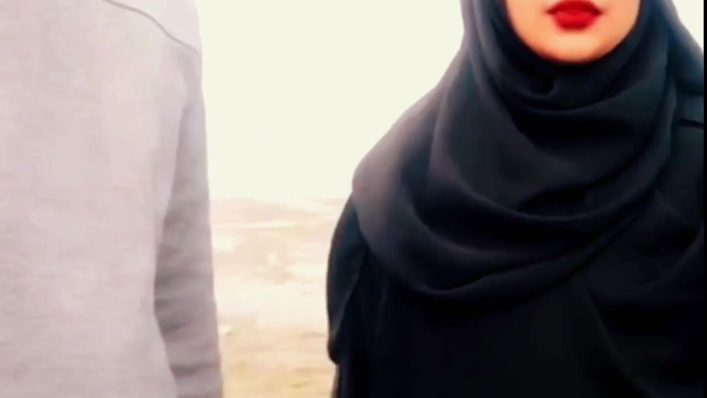 I Brought the Wife Wearing a Burka to the House and Had Sex