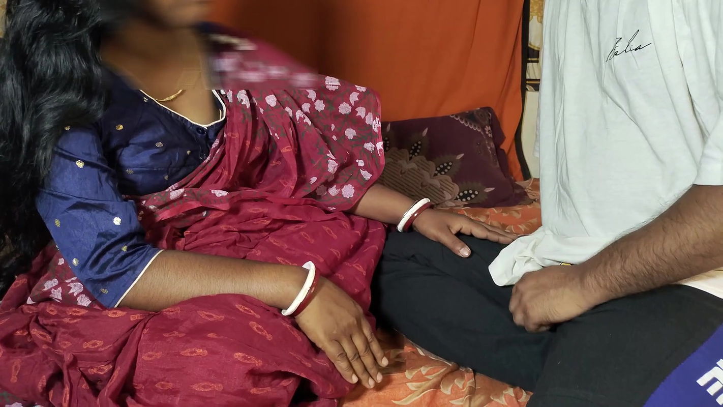 Horny Aunty Fuck By Her Close Relative With Audio