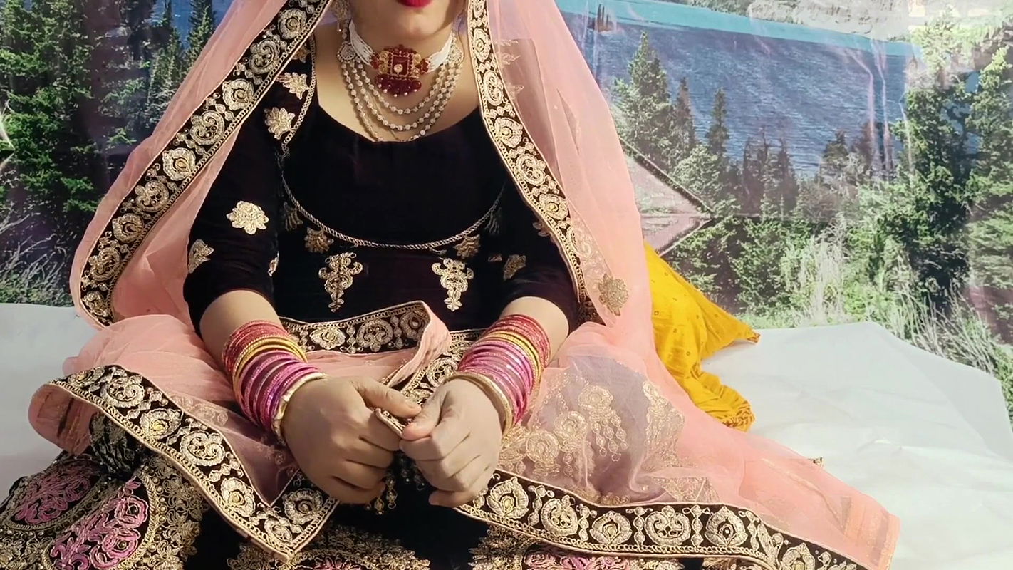 Fucked an Electrician to Get a Boyfriend – Bengali College Girl Fucked