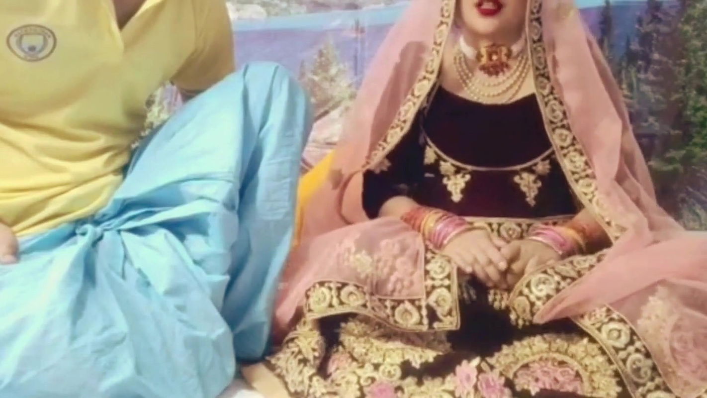 Fucked an Electrician to Get a Boyfriend – Bengali College Girl Fucked