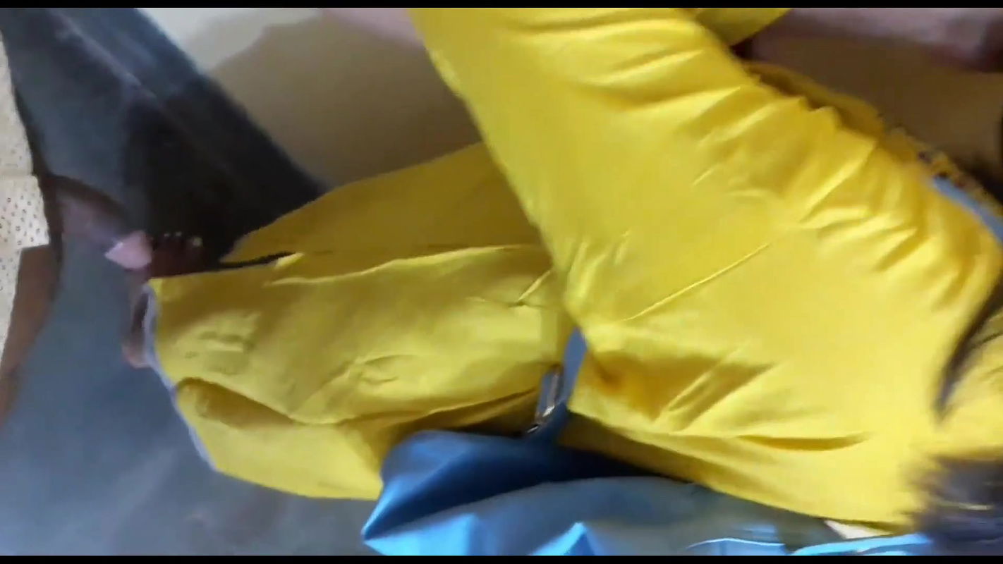 desi School girl viral videos with clear Hindi audio