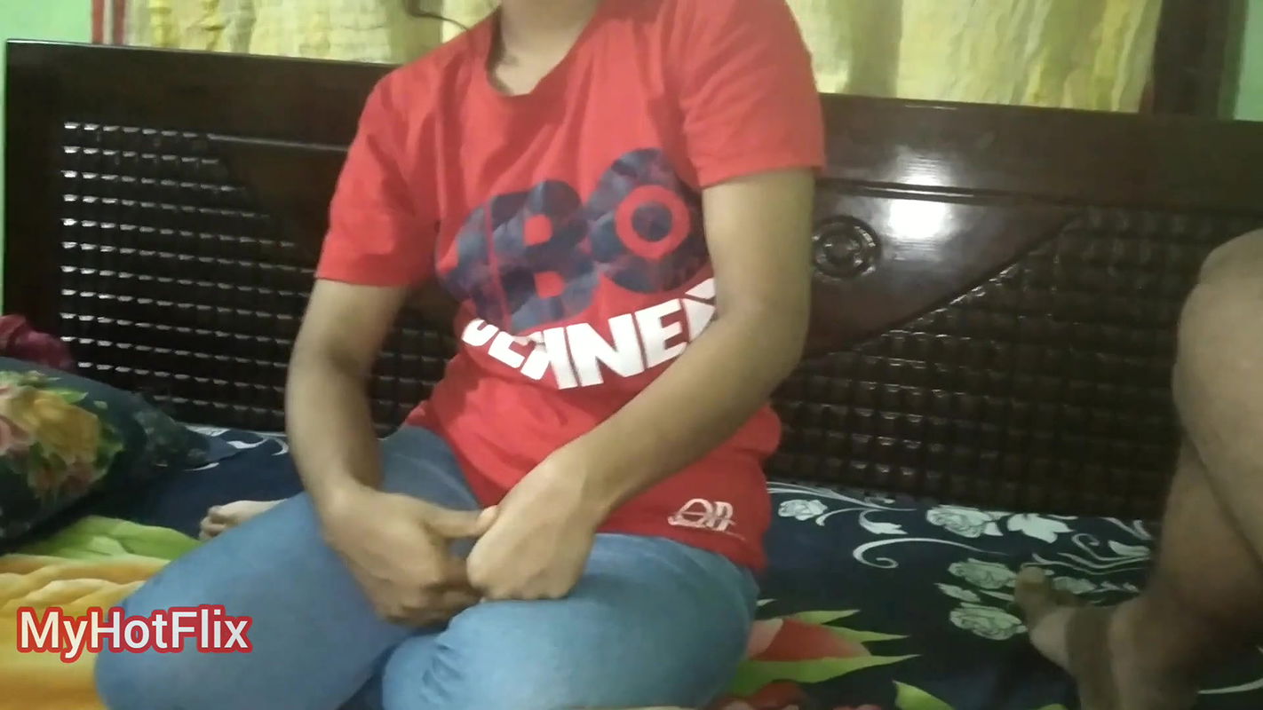 Desi Hot Girlfriend Gives Handjob To My Big Cock