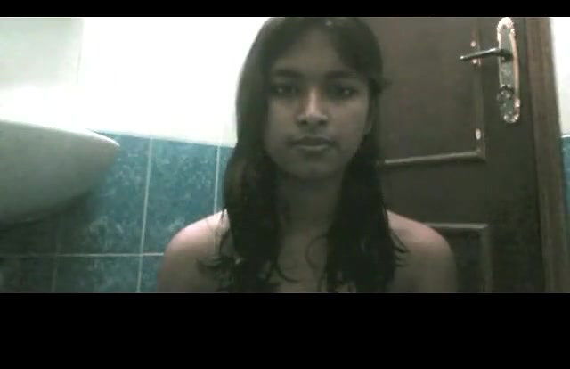 dona devina desi girl nakedelfie