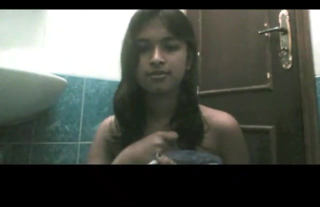 dona devina desi girl nakedelfie