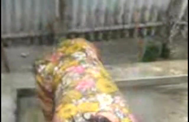 dost ki beti ka nangahower