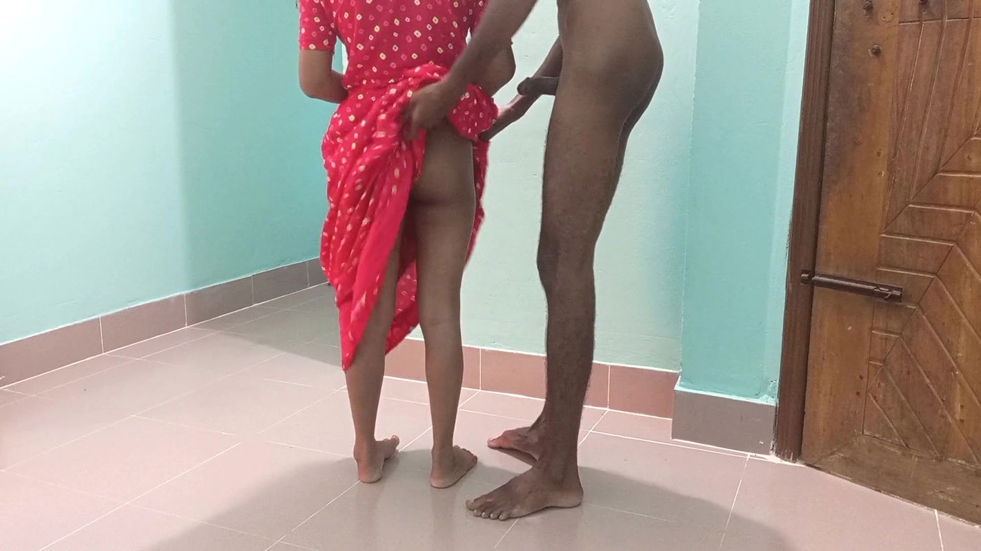 Deshi teen bhabi ko tang utake chuda