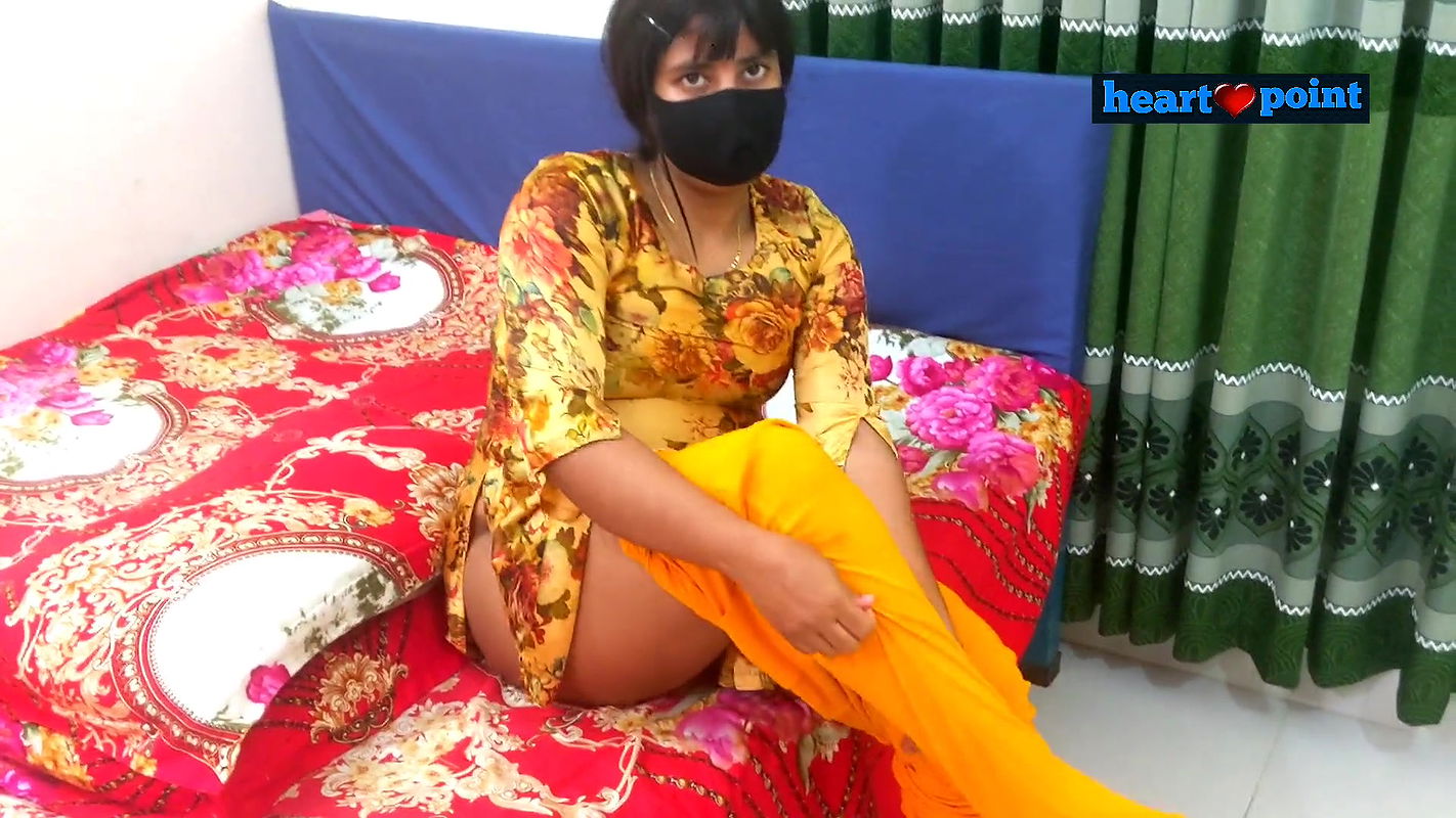 chodanleela is a bengali working girl