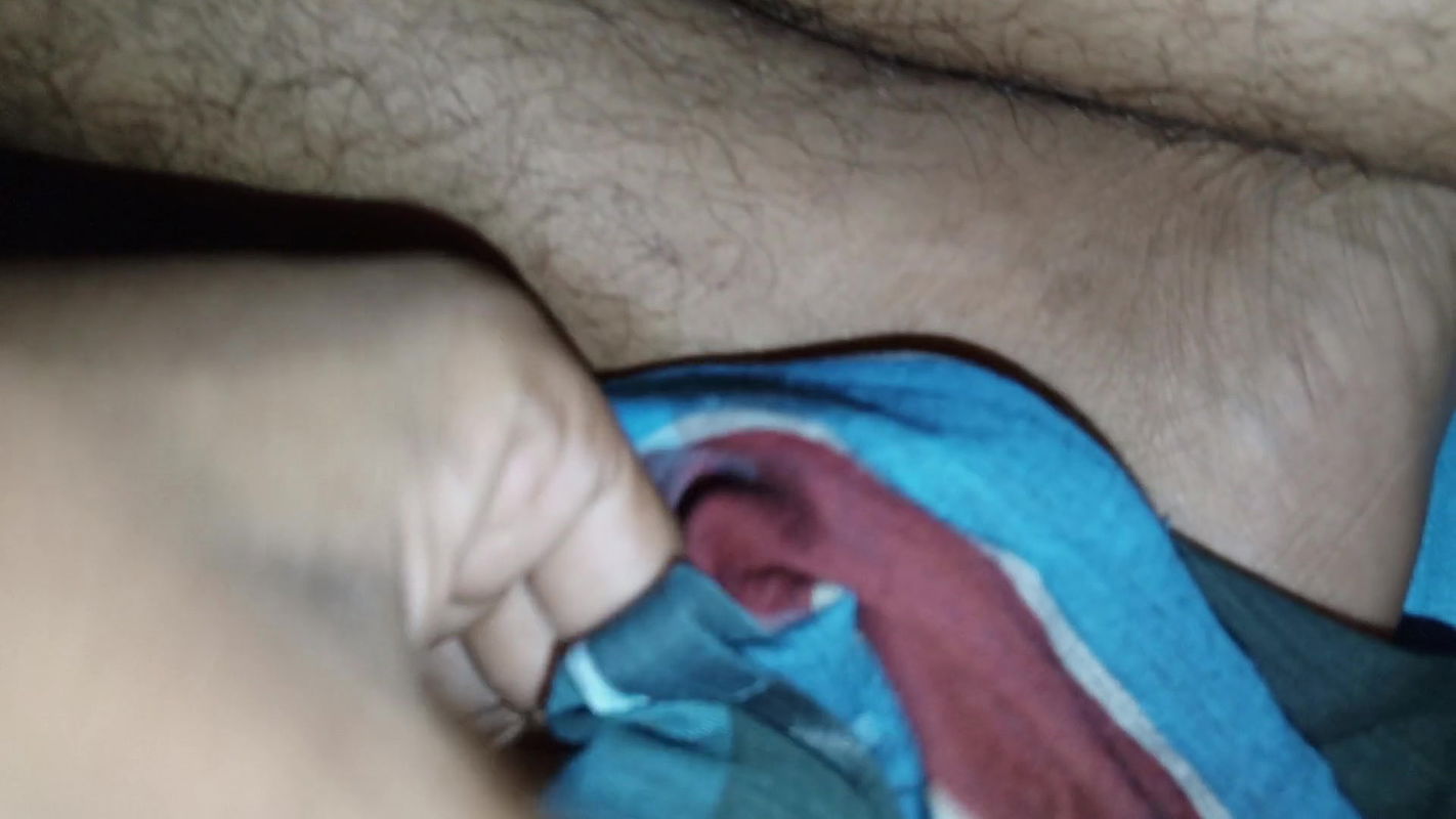 Big booty wife gets fucked in doggystyle