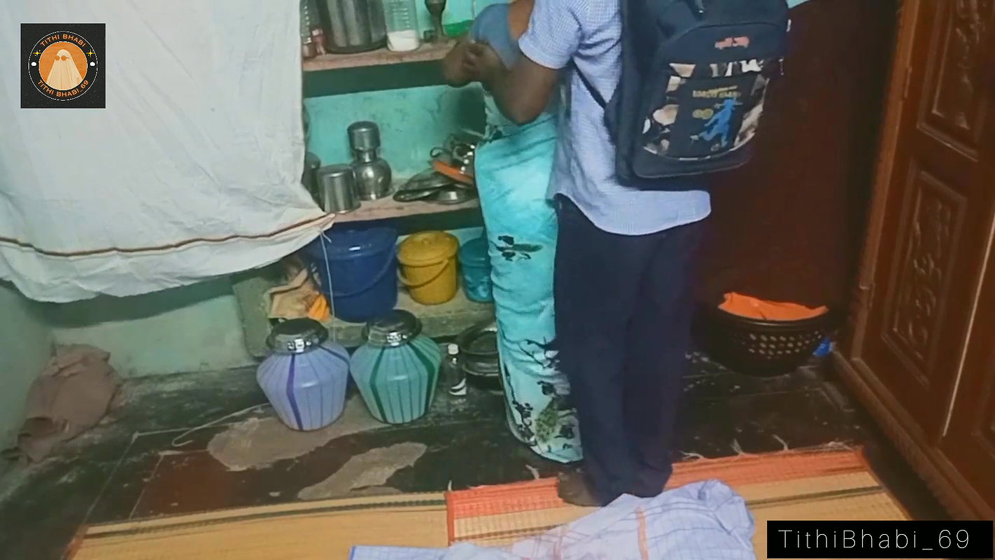 Bangladeshi Student Fuck With His Madam At Her Home
