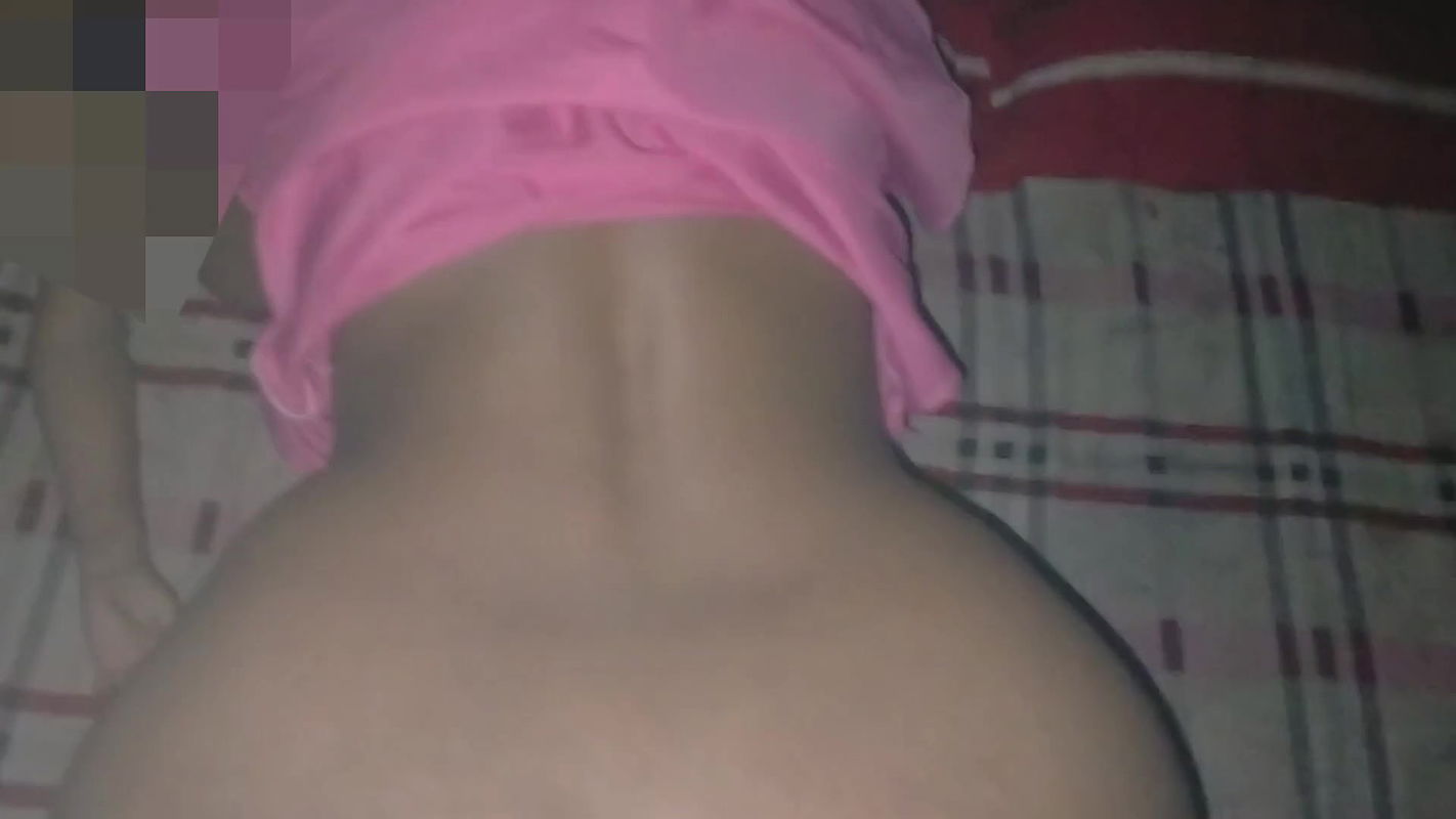 Bangladeshi beautiful girl fucking dogy style