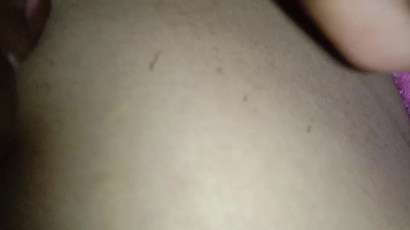 Bangladeshi aunty midnight fuck with her hasband (clear audio)