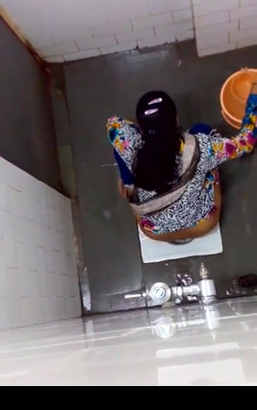 hidden camera in ladies toilet 2