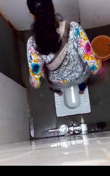 hidden camera in ladies toilet 2