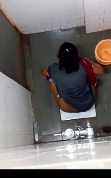 hidden camera in ladies toilet 3