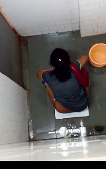 hidden camera in ladies toilet 3