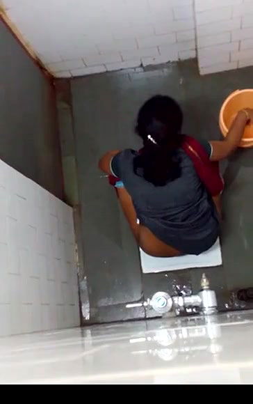 hidden camera in ladies toilet 3