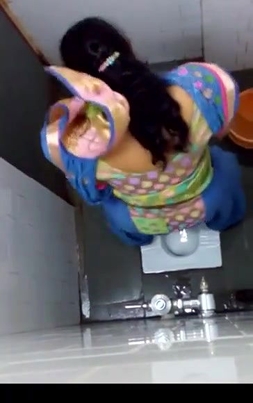 hidden camera in ladies toilet 5