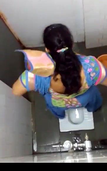 hidden camera in ladies toilet 5