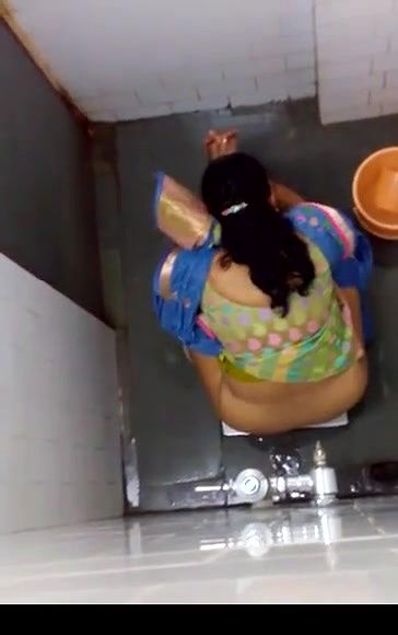 hidden camera in ladies toilet 5