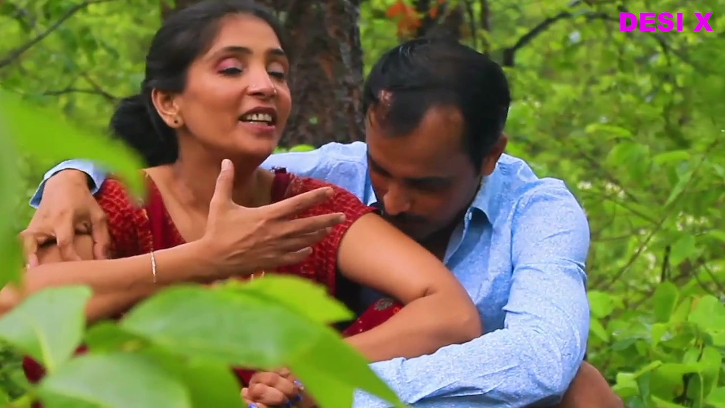 sex in mountain — Desi wife cheat and fucked