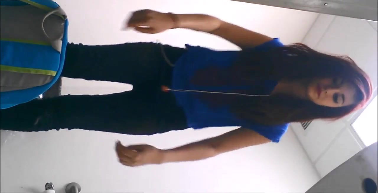 hot desi girl dress change