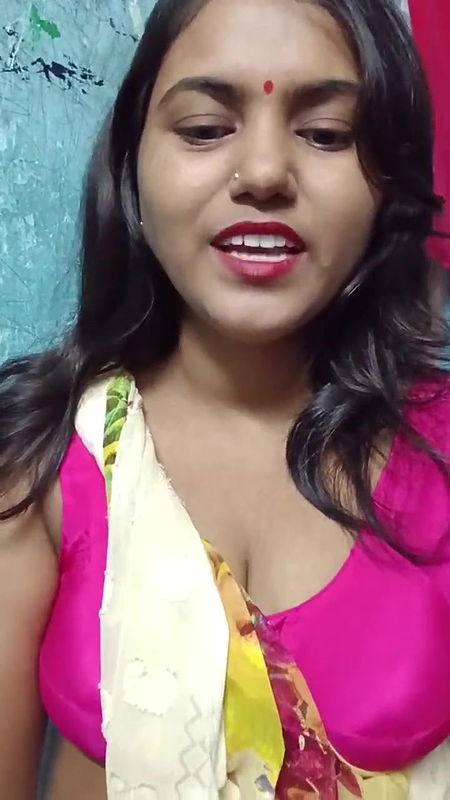 Indian Beautiful Lady with Two Guys in Bathroom Bathroom Car College Maid Mature School Uniform Taxi Teacher Uniform Indian