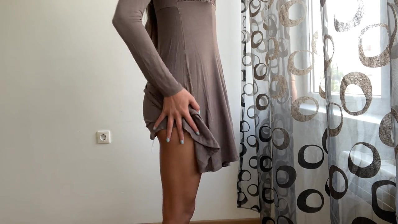 I LOVE SUCKING AND FINGERING MY PUSSY