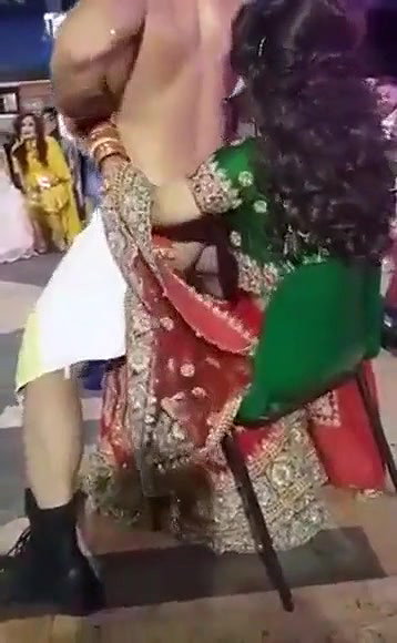 Desi Bride gets a Spcl Surprise