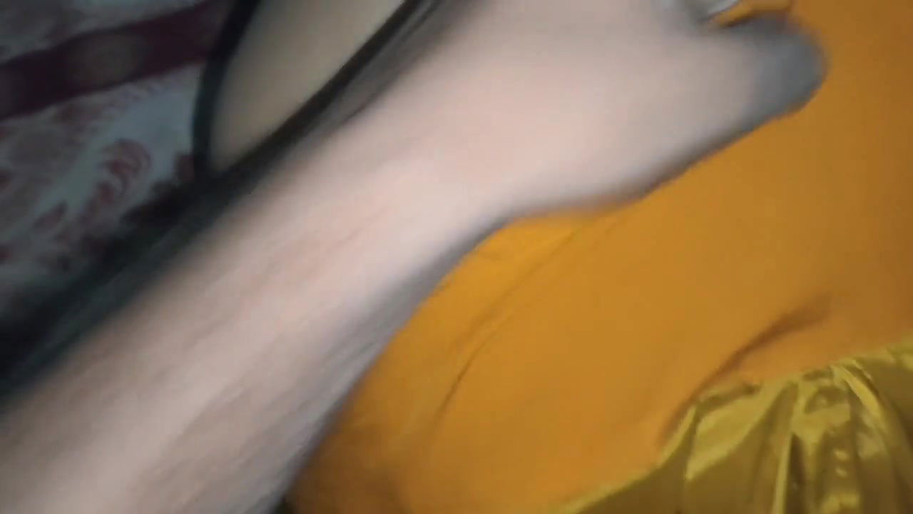 Bhabhi ki gand me hot chudai! Brother in law fucking in his sister in law ‘s hot ass when brother was not home