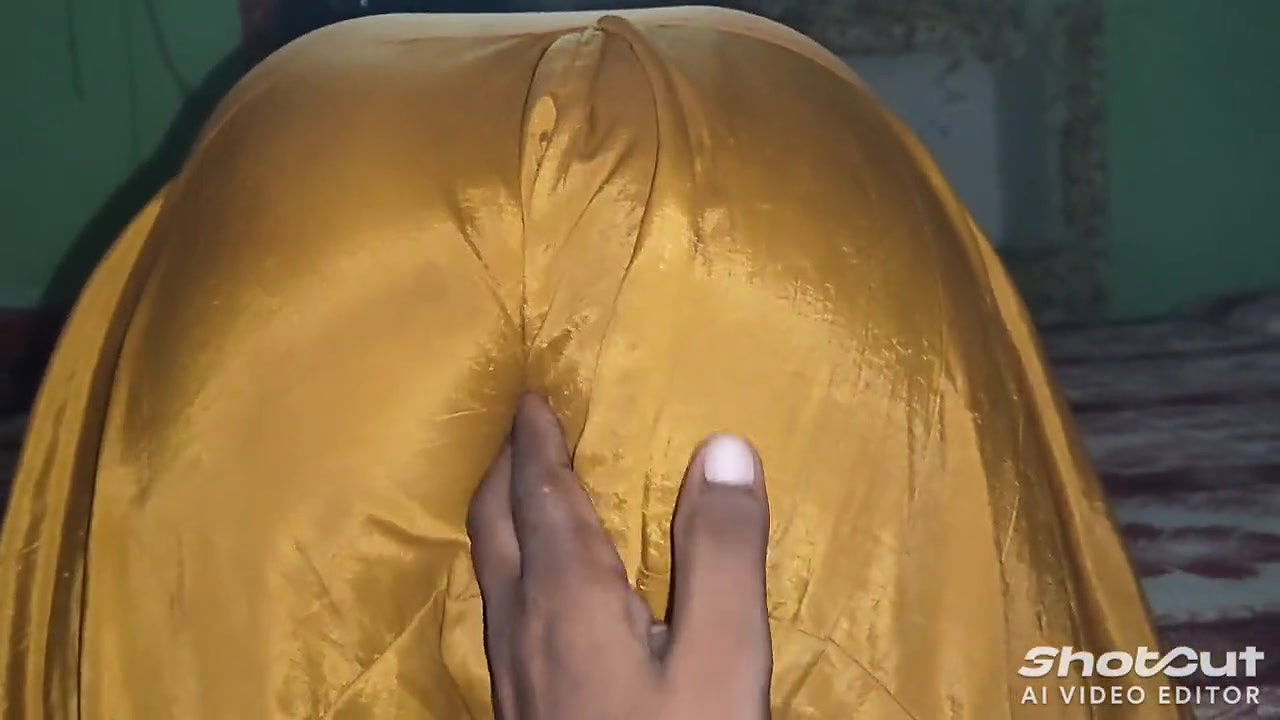 Bhabhi ki gand me hot chudai! Brother in law fucking in his sister in law ‘s hot ass when brother was not home