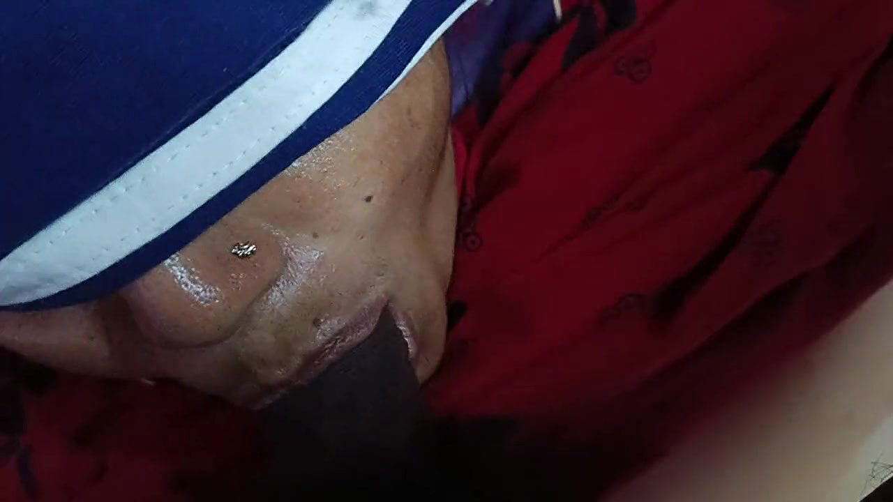 Bengali Housewife Boudi Suck Huge Cock