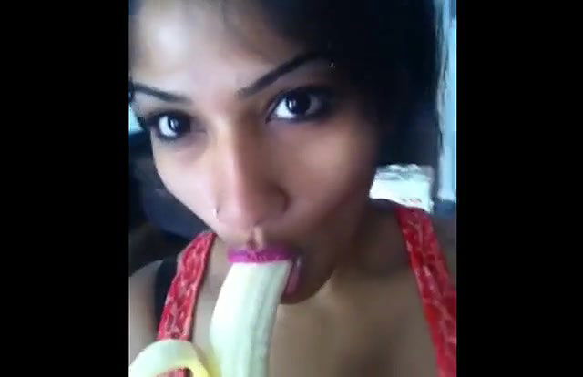 indian babe namitahoing how touck cock