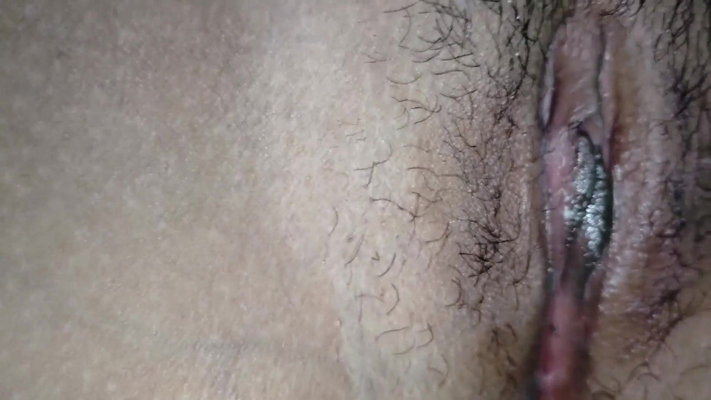 18 Years Old Indian Teen Girl Priya Showing Her Wet Pink Pussy From Close Up