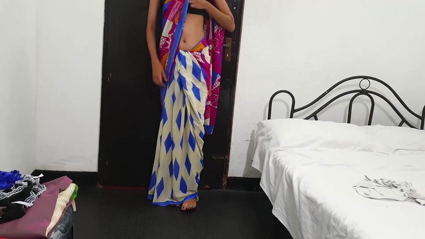 18+ Desi Bhabhi Uncontrollable Orgasm Pussy Sucking