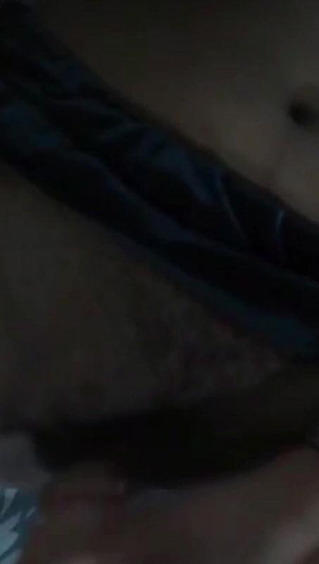 18+ Indian college girl fingering pussy in bed