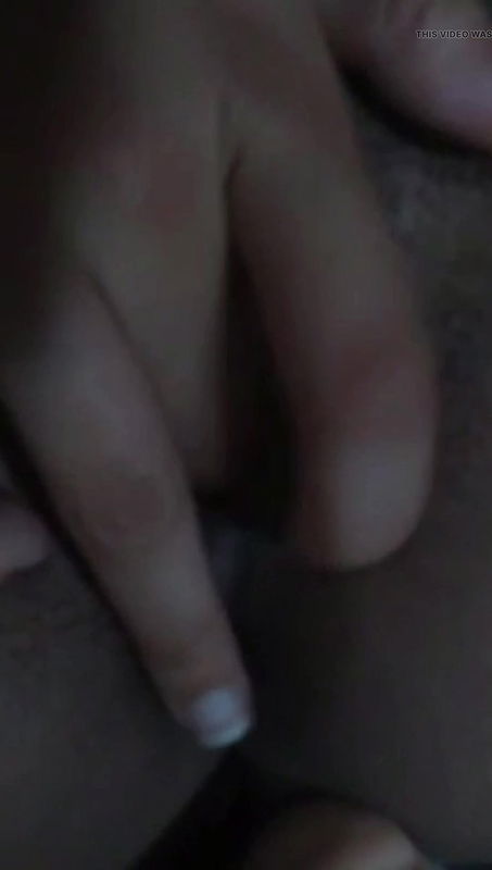 18+ Indian college girl fingering pussy in bed