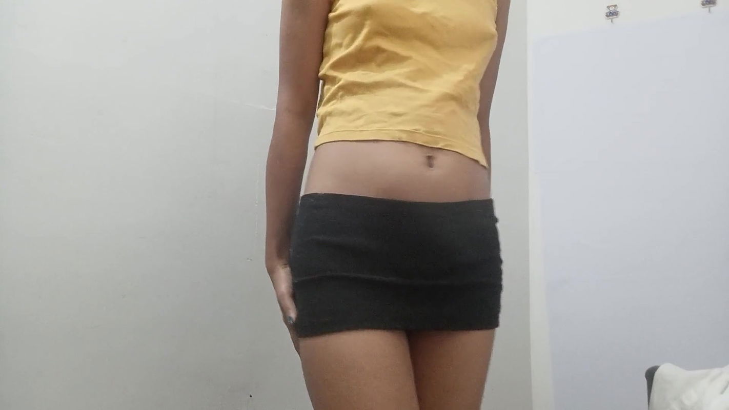 18yo Skinny teen with biggest labia fuck to orgasm