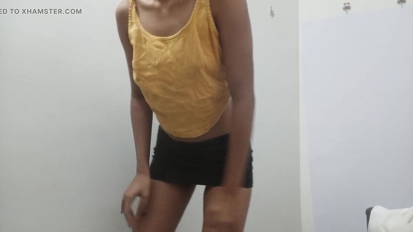 18yo Skinny teen with biggest labia fuck to orgasm