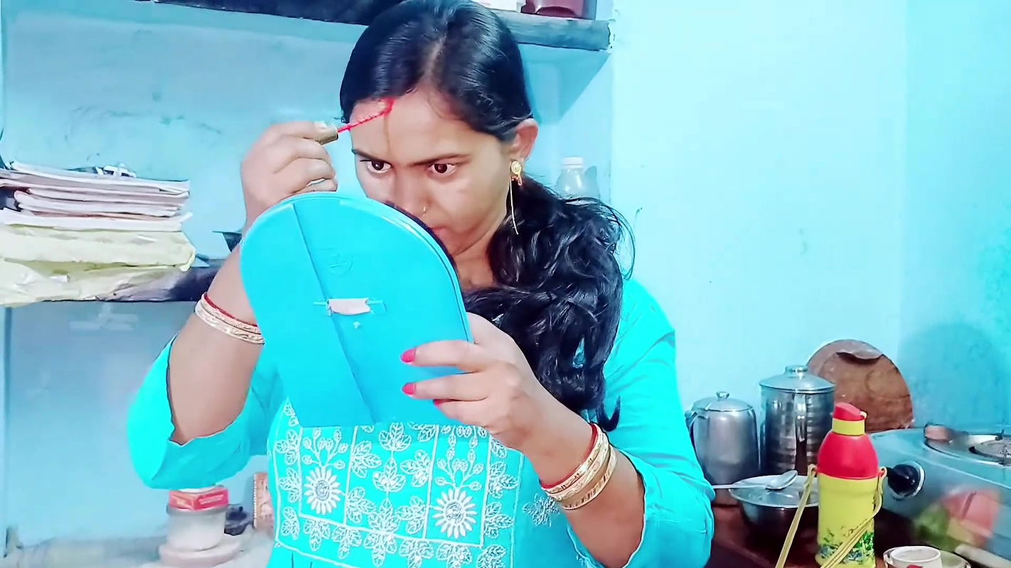 25 years Old Couple First Time When They Alone at Home & Hardfucking