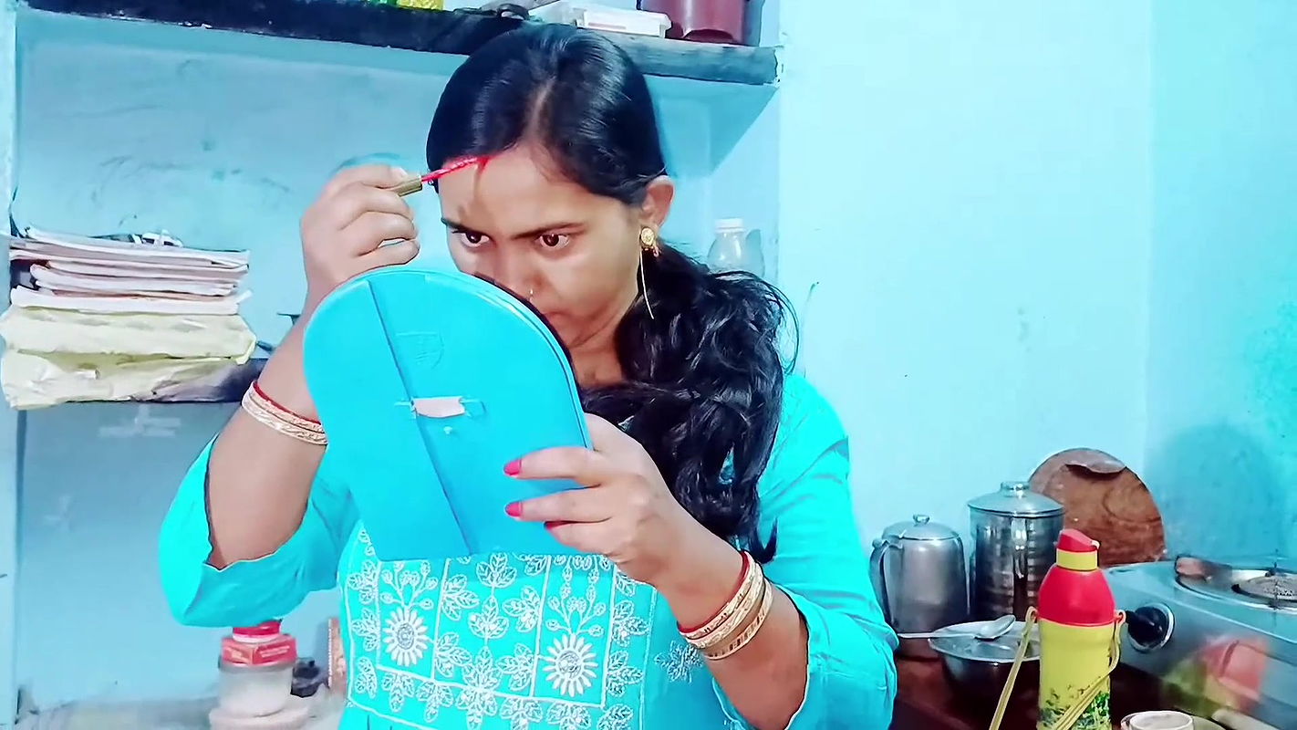 25 years Old Couple First Time When They Alone at Home & Hardfucking