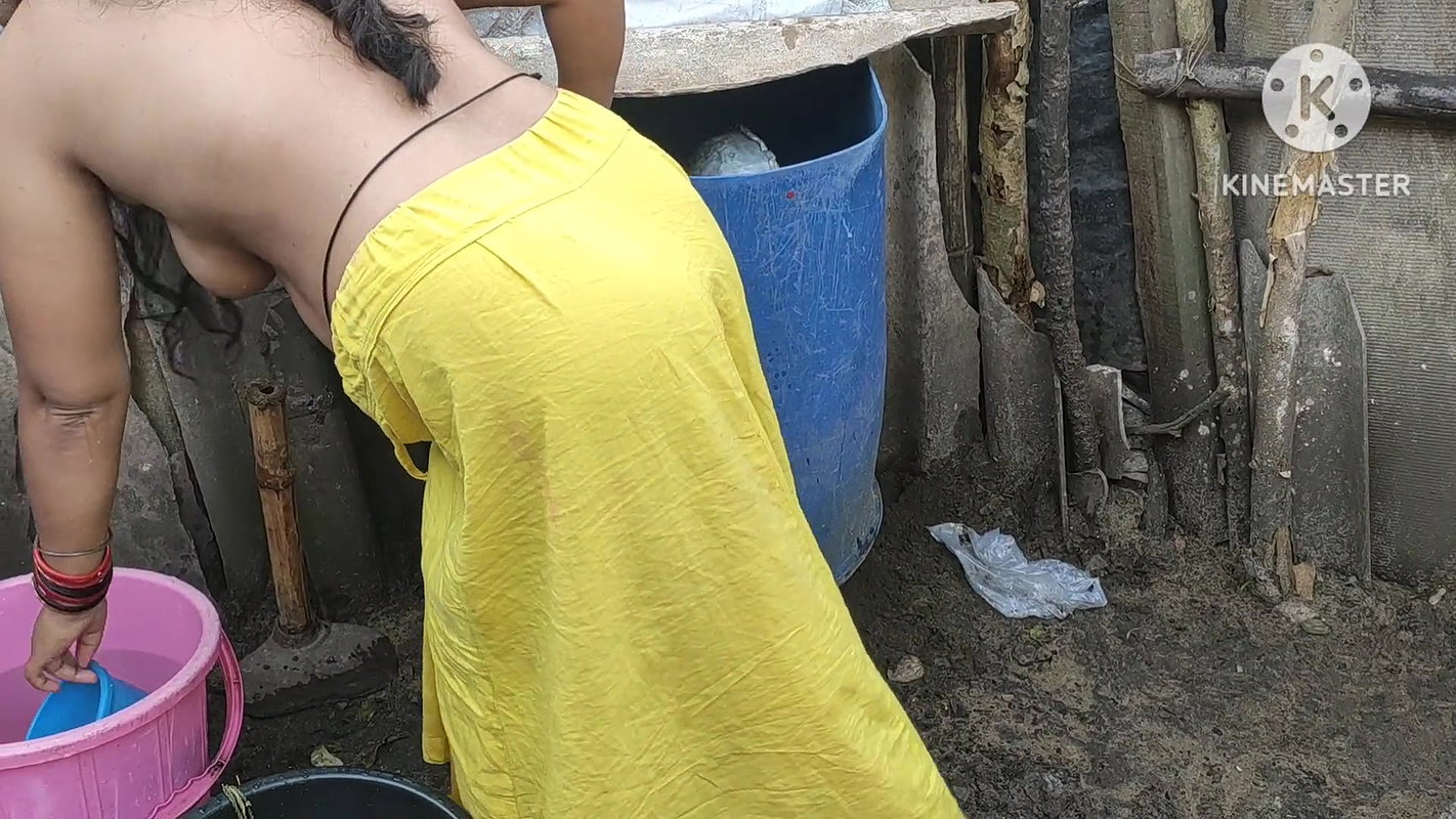 Anita hot boobs before bathing