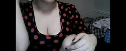 indian collegehowing her cute boobs