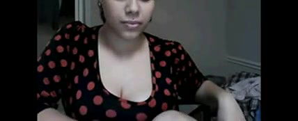 indian collegehowing her cute boobs