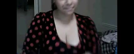 indian collegehowing her cute boobs