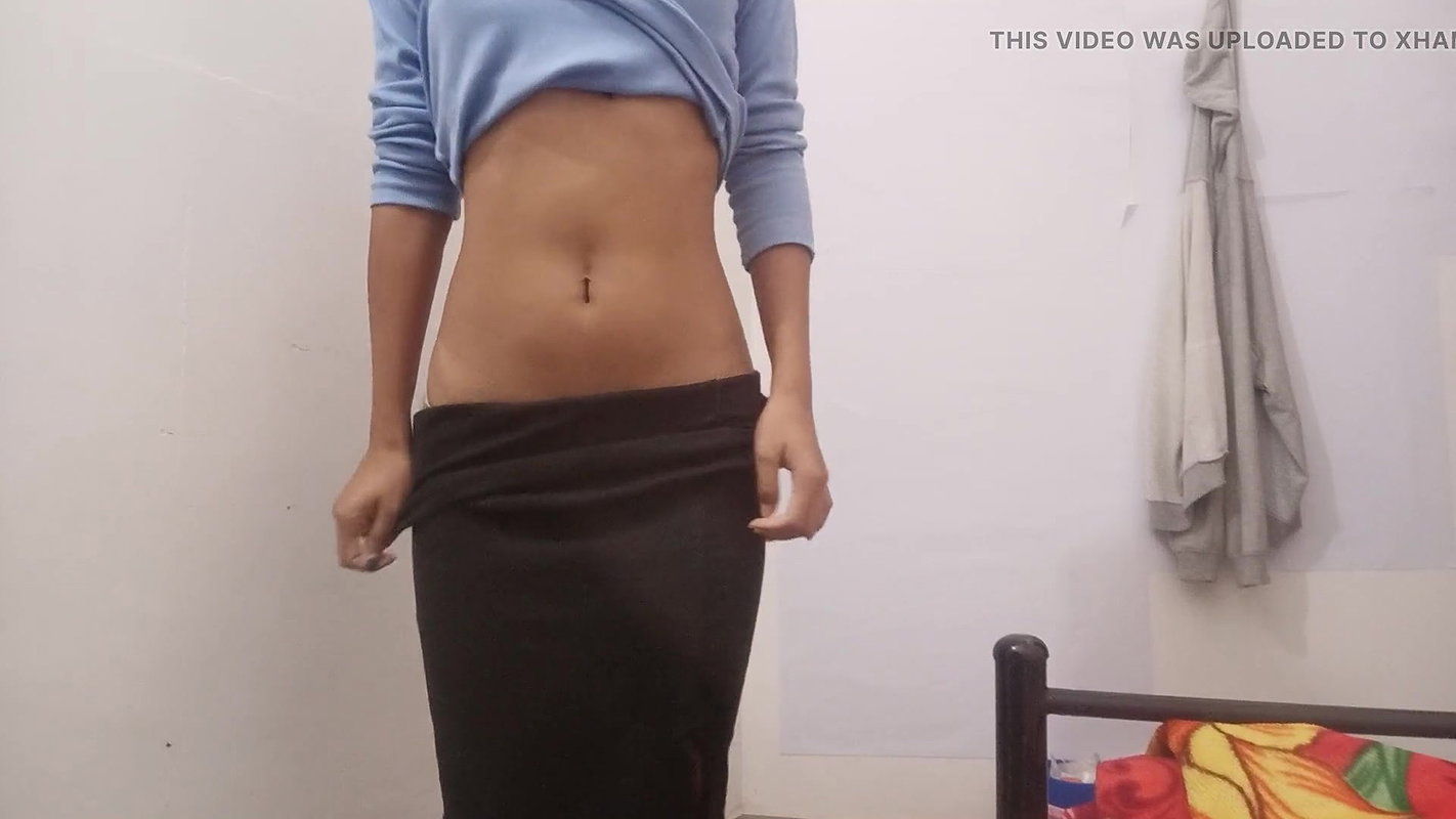 Assamese Aunty Showing Mature Hairy Pussy