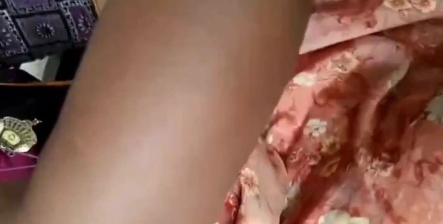 At in-laws House, Step Sister Showed Her Pussy and Sucked Step Brother’s Cock