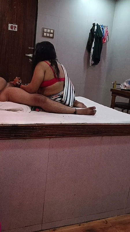 Aunty handjob, blowjob,footjob