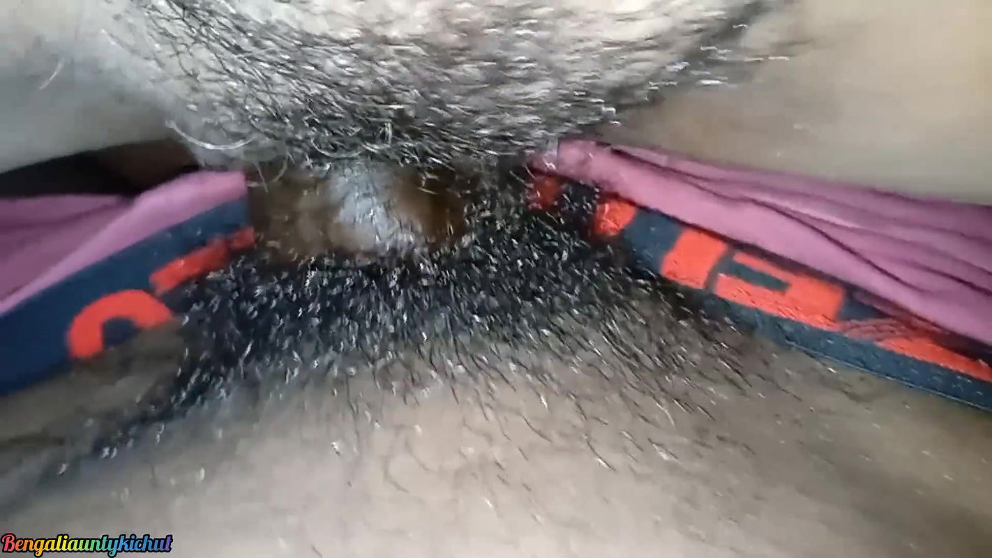 Aunty ko ghodi banakar Ghar per chudai Kiya by bengaliauntykichut